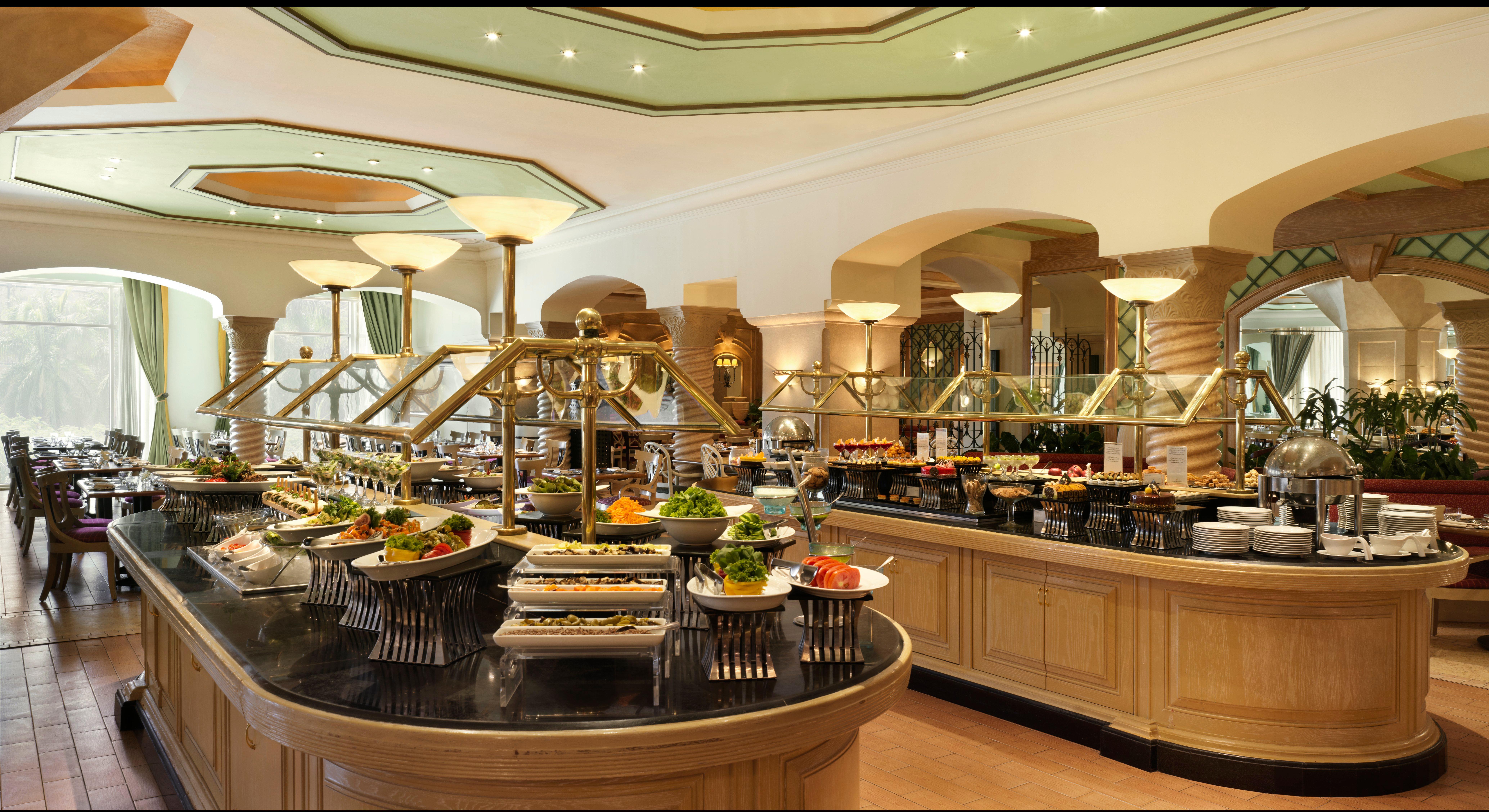 Intercontinental Cairo Citystars By Ihg Exterior foto The buffet at the Grand Hotel